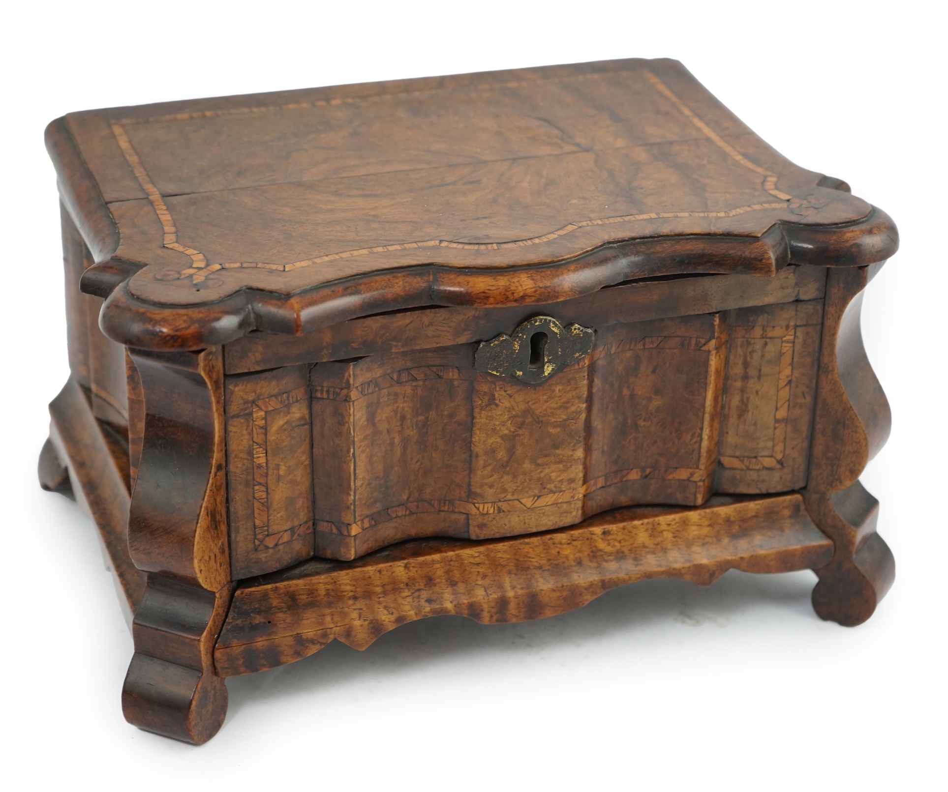 An early 18th century Dutch walnut casket